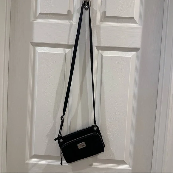 Black Leather Crossbody Bag Fossil - Picture 2 of 6